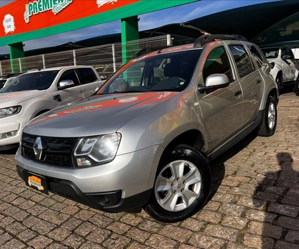 Renault Duster 2019 Prata — foto 1 de 3