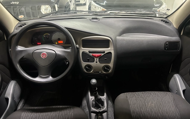 imagem-https://www.socarrao.com.br/sc-vehicle-images-prod/3038371/1785850515701-a86e80c0-3254-479a-9b88-7b02b4aa76aa.jpeg
