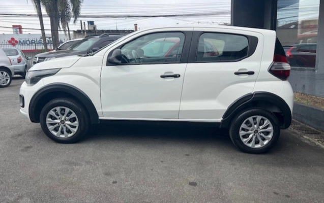 imagem-https://www.socarrao.com.br/sc-vehicle-images-prod/3038465/1785850709080-YTc0YmNiMjUtMTFiNy00MDdiLWI0NWItMTRiZTk3NzI3ZWQ5LmpwZw.jpg