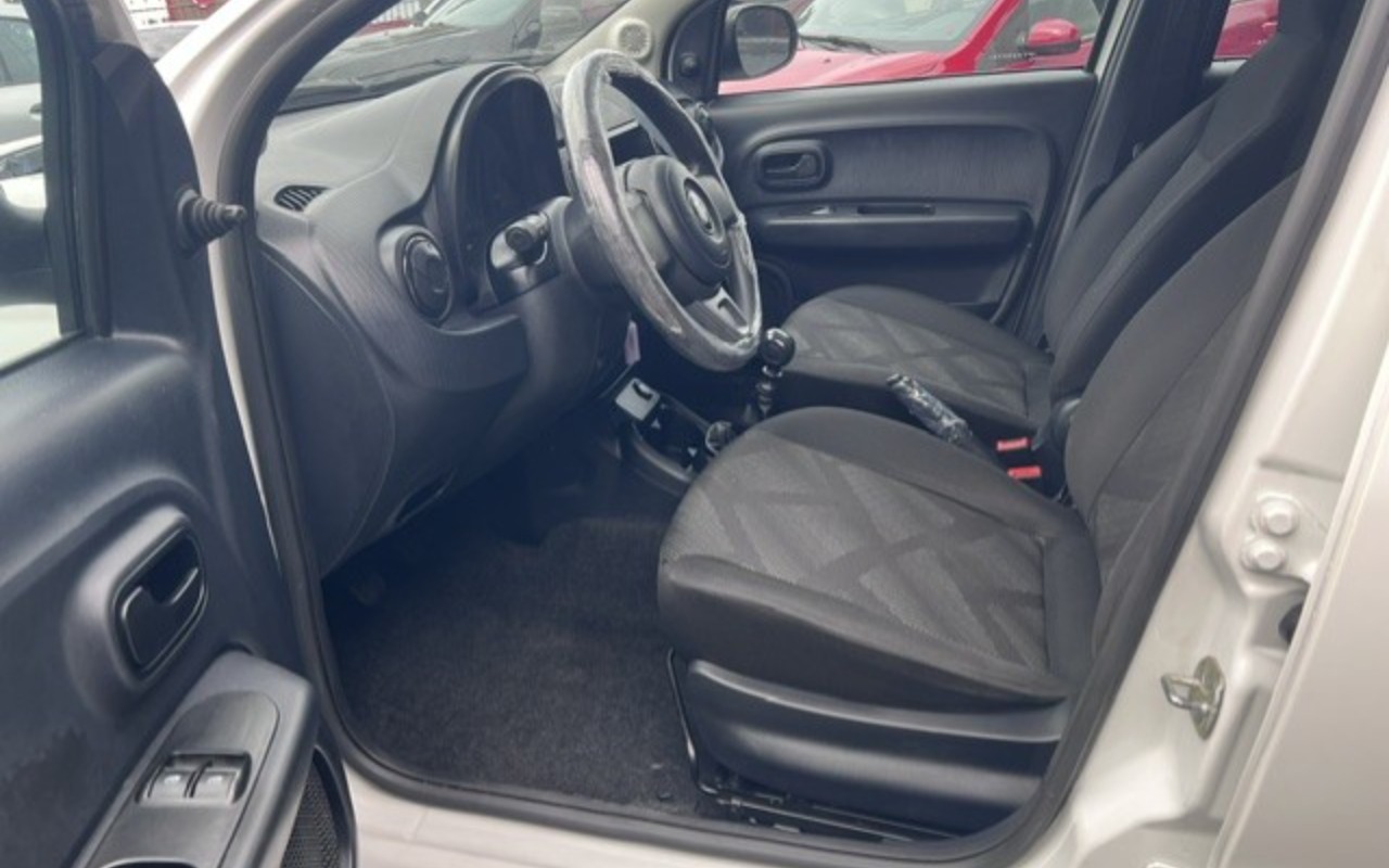 imagem-https://www.socarrao.com.br/sc-vehicle-images-prod/3038465/1785850709517-MGNiOTc4YTctZDgzOC00ZjUyLTk2YzMtMzM2NGIwNjQyNDM5LmpwZw.jpg