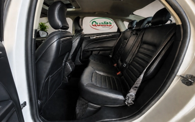 imagem-https://www.socarrao.com.br/sc-vehicle-images-prod/3038575/1788380141702-MTMucG5n.png