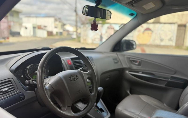 imagem-https://www.socarrao.com.br/sc-vehicle-images-prod/3038675/1785851237986-8331738_9_B_410cb94fe5.jpeg
