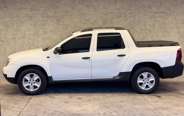 imagem-https://www.socarrao.com.br/sc-vehicle-images-prod/3038760/1789670178587-8329071_5_B_9e0124d4e3.jpeg