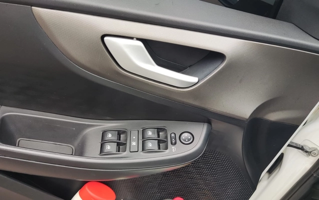 imagem-https://www.socarrao.com.br/sc-vehicle-images-prod/3038803/1785852313084-V2hhdHNBcHAgSW1hZ2UgMjAyNi0wOC0wNCBhdCAxMS4wMC4xNy5qcGVn.jpeg
