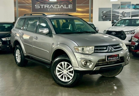Mitsubishi Pajero 2016 Prata — foto 1 de 3