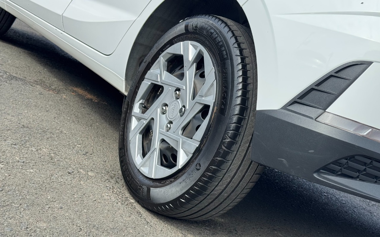 imagem-https://www.socarrao.com.br/sc-vehicle-images-prod/3038880/1785851654729-SU1HXzY3MTQuanBlZw.jpeg
