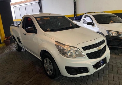 Chevrolet Montana 2015 Branco — foto 1 de 3