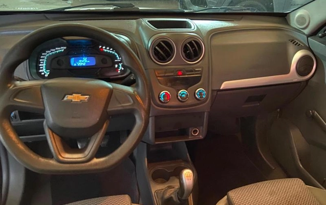 imagem-https://www.socarrao.com.br/sc-vehicle-images-prod/3038901/1788454163705-8346161_5_B_5e91a15ab0.jpeg
