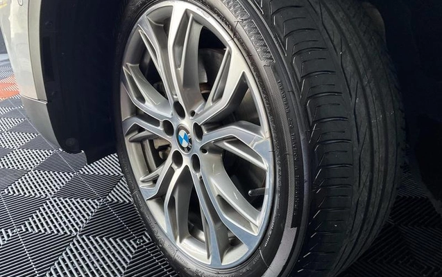 imagem-https://www.socarrao.com.br/sc-vehicle-images-prod/3038915/1788965532742-8004927_7_B_5d6da1cec6.jpeg