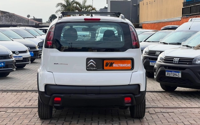 imagem-https://www.socarrao.com.br/sc-vehicle-images-prod/3039031/1785852128632-V2hhdHNBcHAgSW1hZ2UgMjAyNi0wOC0wNCBhdCAxMC4wNi41MS5qcGVn.jpeg