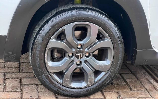 imagem-https://www.socarrao.com.br/sc-vehicle-images-prod/3039031/1785852130178-V2hhdHNBcHAgSW1hZ2UgMjAyNi0wOC0wNCBhdCAxMC4wNi41NC5qcGVn.jpeg