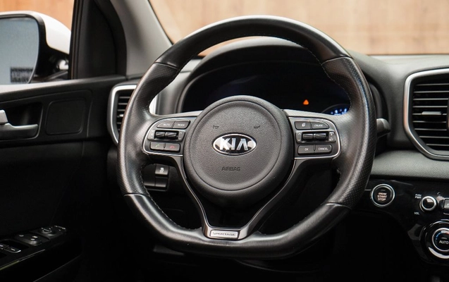 imagem-https://www.socarrao.com.br/sc-vehicle-images-prod/3039115/1785852339720-gb-8776d99.jpg