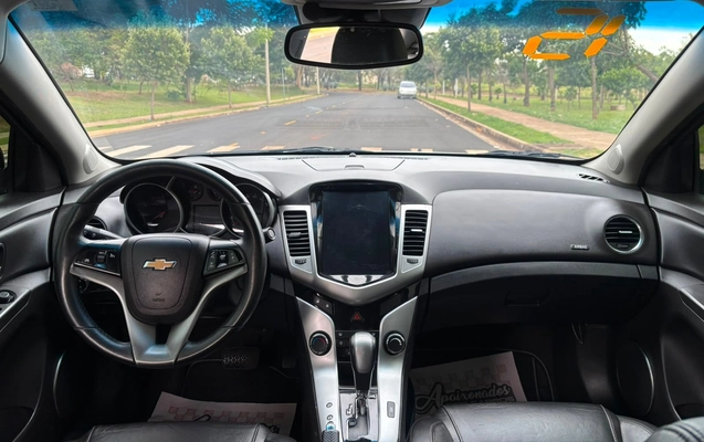 imagem-https://www.socarrao.com.br/sc-vehicle-images-prod/3039312/1789648594192-a1dda620de0e4221a0ae2fceff197e3b_1785850944073.jpg