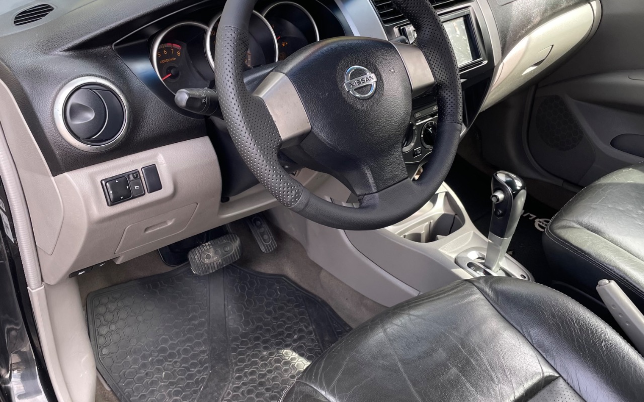 imagem-https://www.socarrao.com.br/sc-vehicle-images-prod/3039480/1785853294417-SU1HXzU2NDIuanBlZw.jpeg