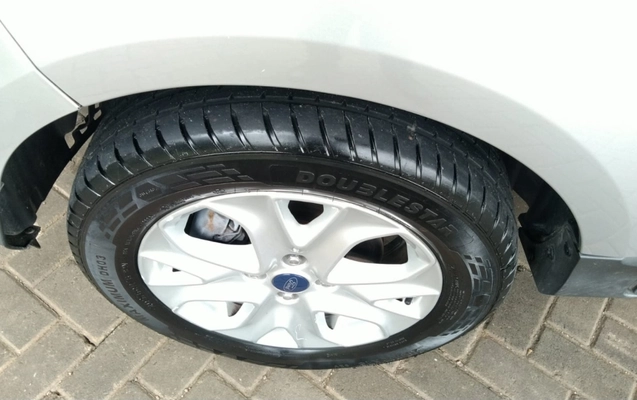imagem-https://www.socarrao.com.br/sc-vehicle-images-prod/3039529/1785853386200-wK3r3XMYXlAMREJAyt1MQweA7gFKnwZo.jpg