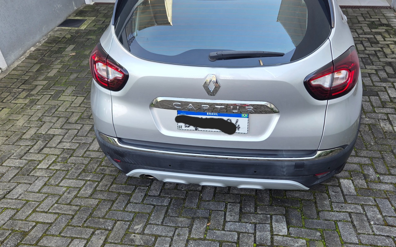 imagem-https://www.socarrao.com.br/sc-vehicle-images-prod/3039857/1785942717054-MjAyNjA4MDJfMTAzMDQ2LmpwZw.jpg
