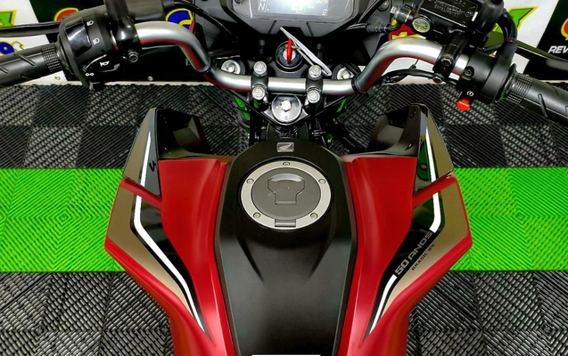 imagem-https://www.socarrao.com.br/sc-vehicle-images-prod/3039905/1785854339681-SU1HLTIwMjYwNzA1LVdBMDAwOCgxKS5qcGc.jpg