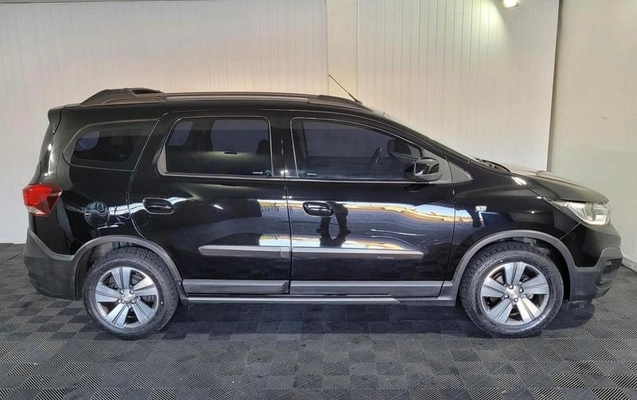 imagem-https://www.socarrao.com.br/sc-vehicle-images-prod/3039995/1789412796624-8159419_25_B_b79025f6c2.jpeg