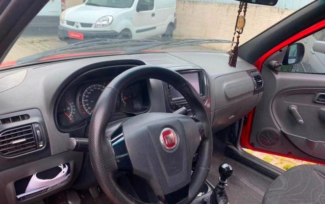 imagem-https://www.socarrao.com.br/sc-vehicle-images-prod/3040118/1787770939229-8331937_0_B_271a469218.jpeg
