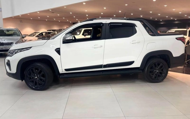 imagem-https://www.socarrao.com.br/sc-vehicle-images-prod/3040160/1788543803818-8346622_17_B_ff528fd8eb.jpeg
