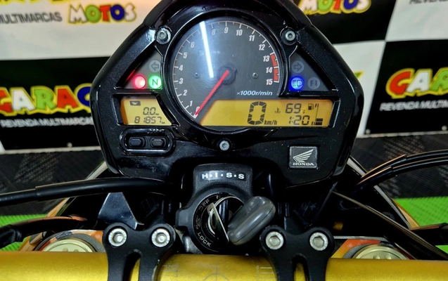 imagem-https://www.socarrao.com.br/sc-vehicle-images-prod/3040183/1785855059852-SU1HLTIwMjYwNjA0LVdBMDAxNigxKS5qcGc.jpg