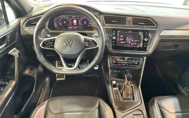 imagem-https://www.socarrao.com.br/sc-vehicle-images-prod/3040192/1786704303553-8345862_11_B_1e555c957c.jpeg