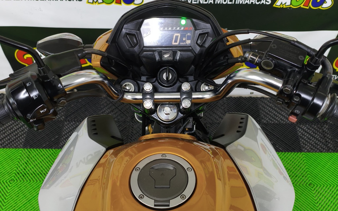 imagem-https://www.socarrao.com.br/sc-vehicle-images-prod/3040582/1785856160019-SU1HLTIwMjYwNjIzLVdBMDAyOC5qcGc.jpg