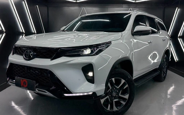imagem-https://www.socarrao.com.br/sc-vehicle-images-prod/3040666/1789497906445-gb-e76838d.jpeg