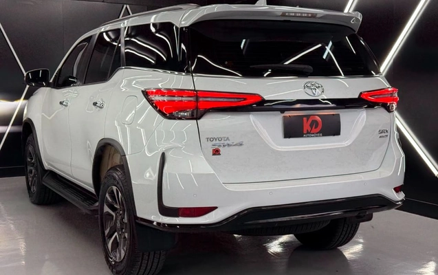 imagem-https://www.socarrao.com.br/sc-vehicle-images-prod/3040666/1789497906451-gb-2cdf50b.jpeg