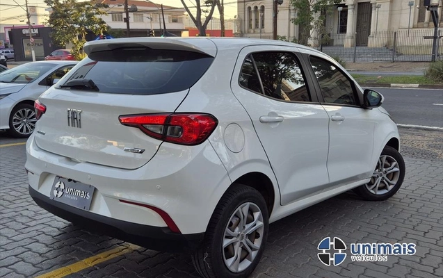imagem-https://www.socarrao.com.br/sc-vehicle-images-prod/3040698/1785856459808-d10c688a-4aa2-434f-aee5-a8fcf8cb4f5d20260804101013.jpeg