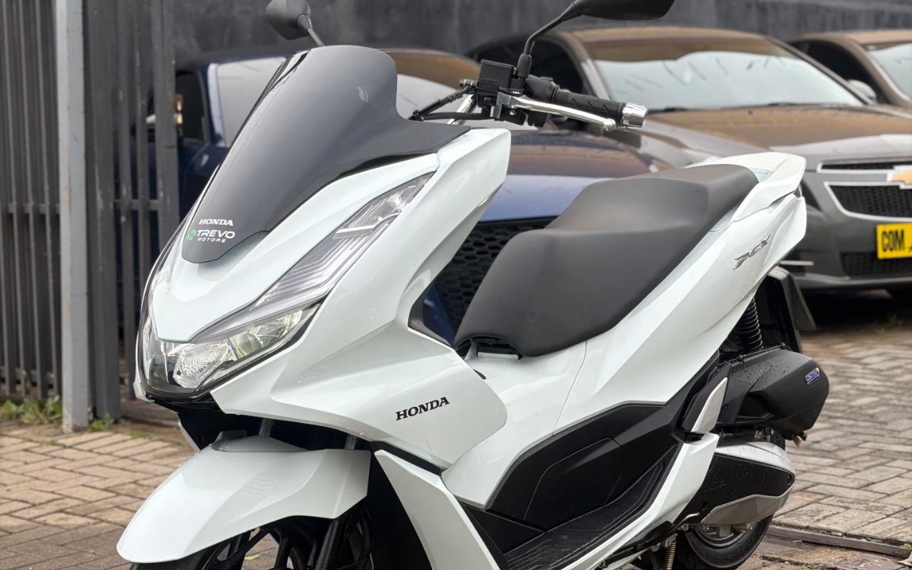 Honda PCX 160 DLX 2024 Branco — foto 1 de 3