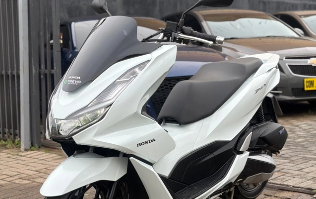 imagem-https://www.socarrao.com.br/sc-vehicle-images-prod/3041157/1786042369068-SU1HXzA2MjQuanBlZw.jpeg