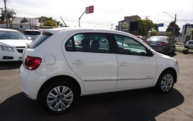 imagem-https://www.socarrao.com.br/sc-vehicle-images-prod/3041180/1788036984490-8320758_4_B_944173ea56.jpeg