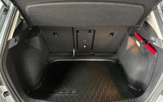 imagem-https://www.socarrao.com.br/sc-vehicle-images-prod/3041764/1786795462665-integration-api-ALHkx9BFGIxq29Q6TBGywEZrqThTNH45.jpg