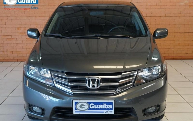 imagem-https://www.socarrao.com.br/sc-vehicle-images-prod/3041814/1789388582042-8321298_2_B_55dc9f27ff.jpeg