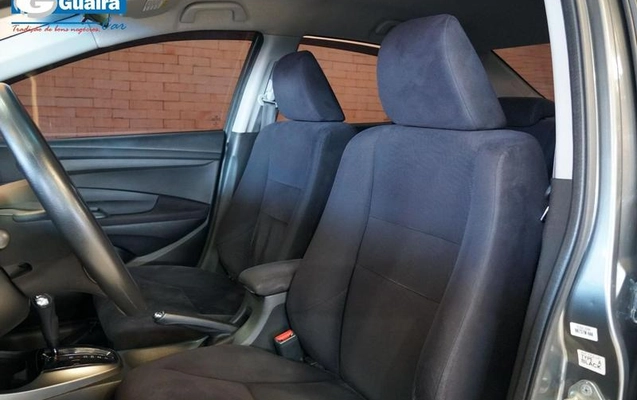imagem-https://www.socarrao.com.br/sc-vehicle-images-prod/3041814/1789388582154-8321298_3_B_b63224e630.jpeg
