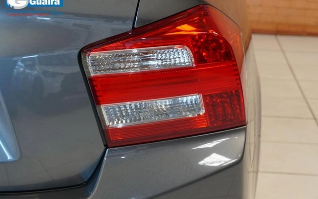 imagem-https://www.socarrao.com.br/sc-vehicle-images-prod/3041814/1789388582263-8321298_18_B_565f2d278e.jpeg