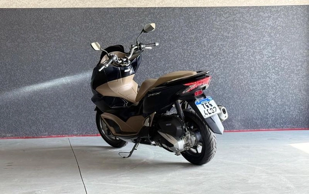 imagem-https://www.socarrao.com.br/sc-vehicle-images-prod/3041845/1785859454221-8346524_3_B_39fb767bda.jpeg