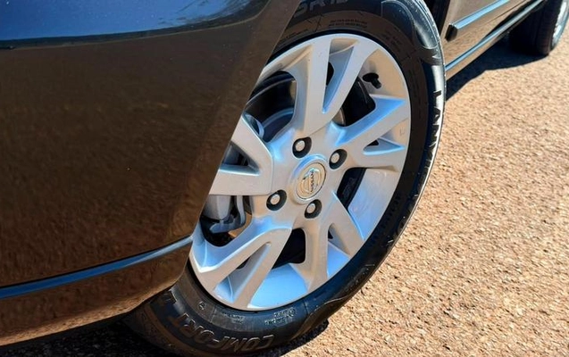 imagem-https://www.socarrao.com.br/sc-vehicle-images-prod/3041988/1785859785392-8331767_1_B_9749c5591a.jpeg
