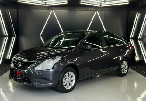 Nissan VERSA 2021 Cinza — foto 1 de 3
