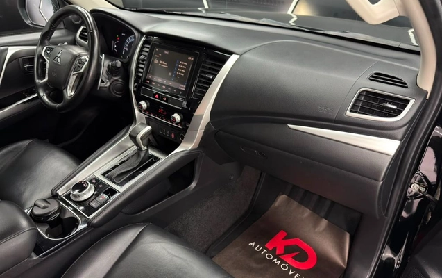imagem-https://www.socarrao.com.br/sc-vehicle-images-prod/3042015/1789497024080-gb-d37d124.jpeg