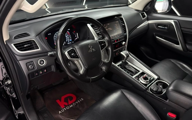 imagem-https://www.socarrao.com.br/sc-vehicle-images-prod/3042015/1789497024083-gb-d62b155.jpeg