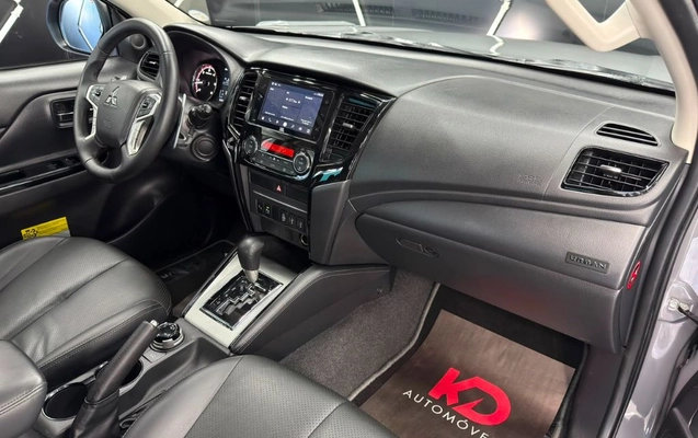 imagem-https://www.socarrao.com.br/sc-vehicle-images-prod/3042021/1789496830455-gb-24d52da.jpeg