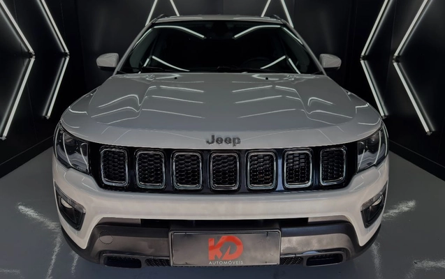 imagem-https://www.socarrao.com.br/sc-vehicle-images-prod/3042066/1789496334479-gb-fe92512.jpg