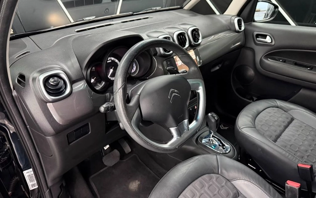 imagem-https://www.socarrao.com.br/sc-vehicle-images-prod/3042274/1789396284251-gb-27e0276.jpeg
