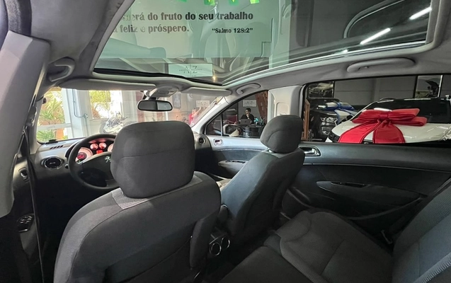 imagem-https://www.socarrao.com.br/sc-vehicle-images-prod/3042435/1785861087190-3_035318.jpg