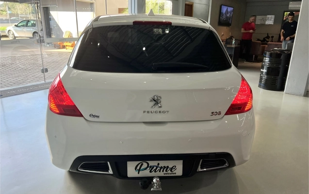 imagem-https://www.socarrao.com.br/sc-vehicle-images-prod/3042435/1785861087198-4_035318.jpg