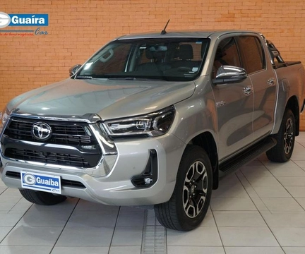 Toyota Hilux 2022 Prata — foto 1 de 3
