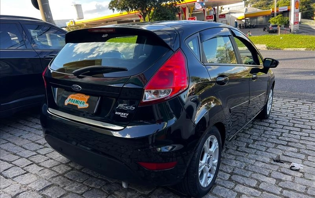 imagem-https://www.socarrao.com.br/sc-vehicle-images-prod/3042846/1785862116402-FAF-7C37_04.jpg