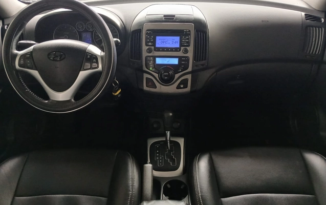 imagem-https://www.socarrao.com.br/sc-vehicle-images-prod/3042874/1785862299843-003_7deb5018883848b676b4dd09fab9245e.jpeg